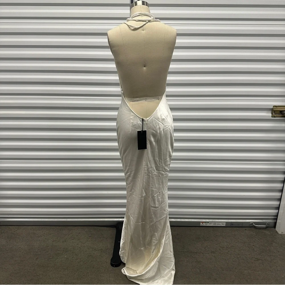Retrofete Eve Crystal Halter Low Back Maxi Gown White - Picture 5 of 9